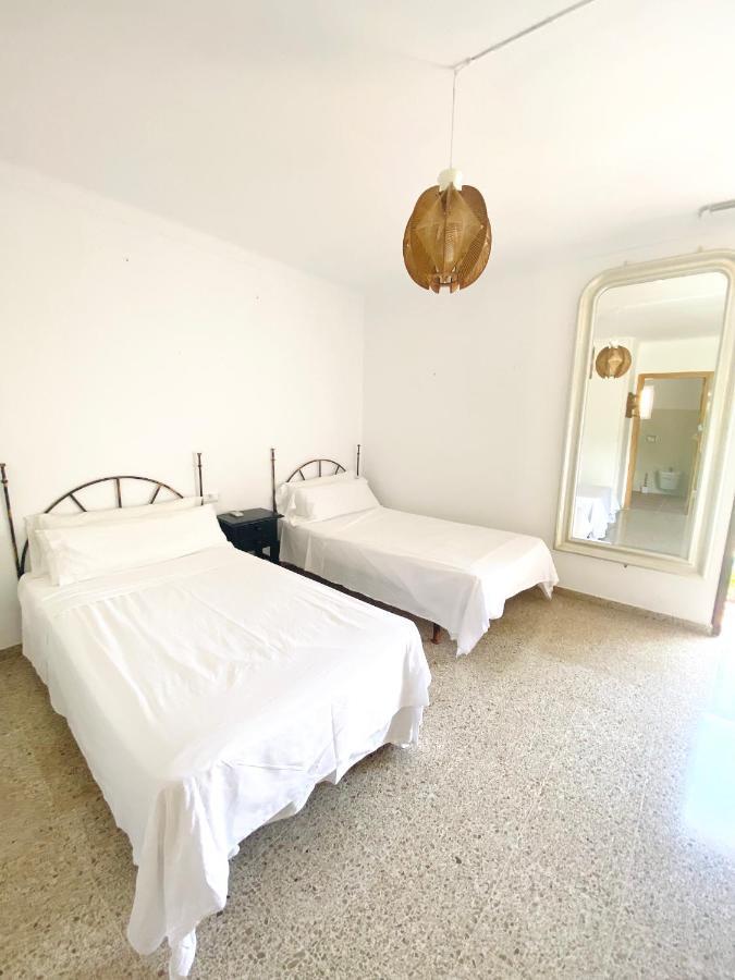 Urbana Con Piscina En Playa Den Bossa Dom wakacyjny